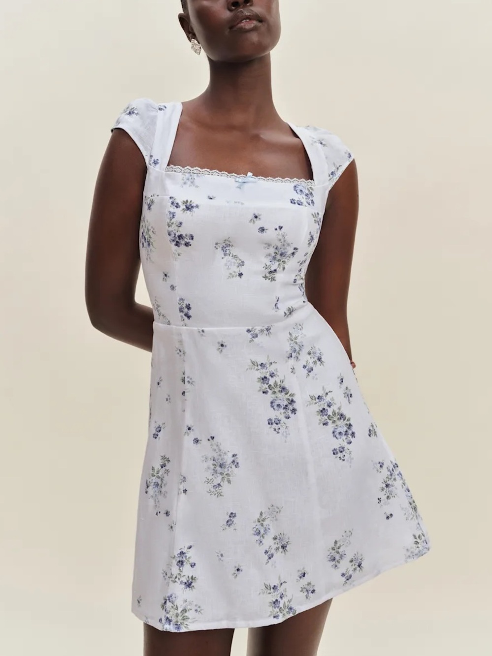 Reformation Loula Linen Dress in Truly - Size 4